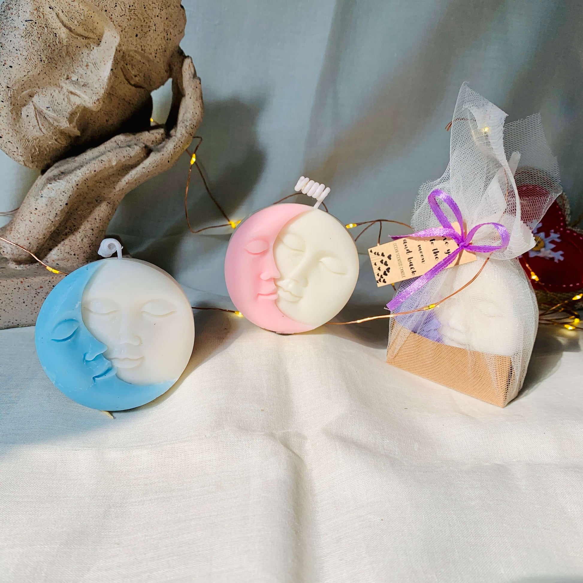 Lunar-inspired moon candle, great for astrology lovers