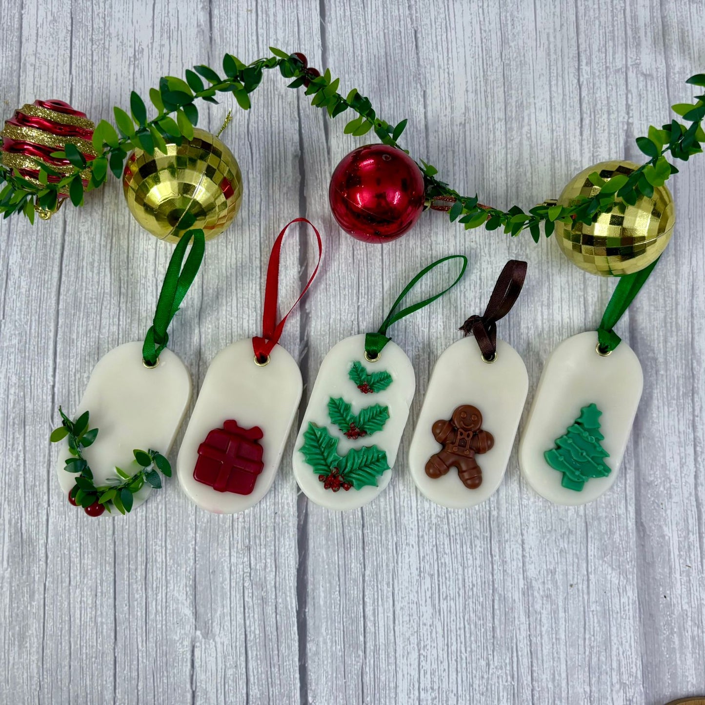 Eco-Friendly Christmas Wax Sachet – Natural Home Fragrance