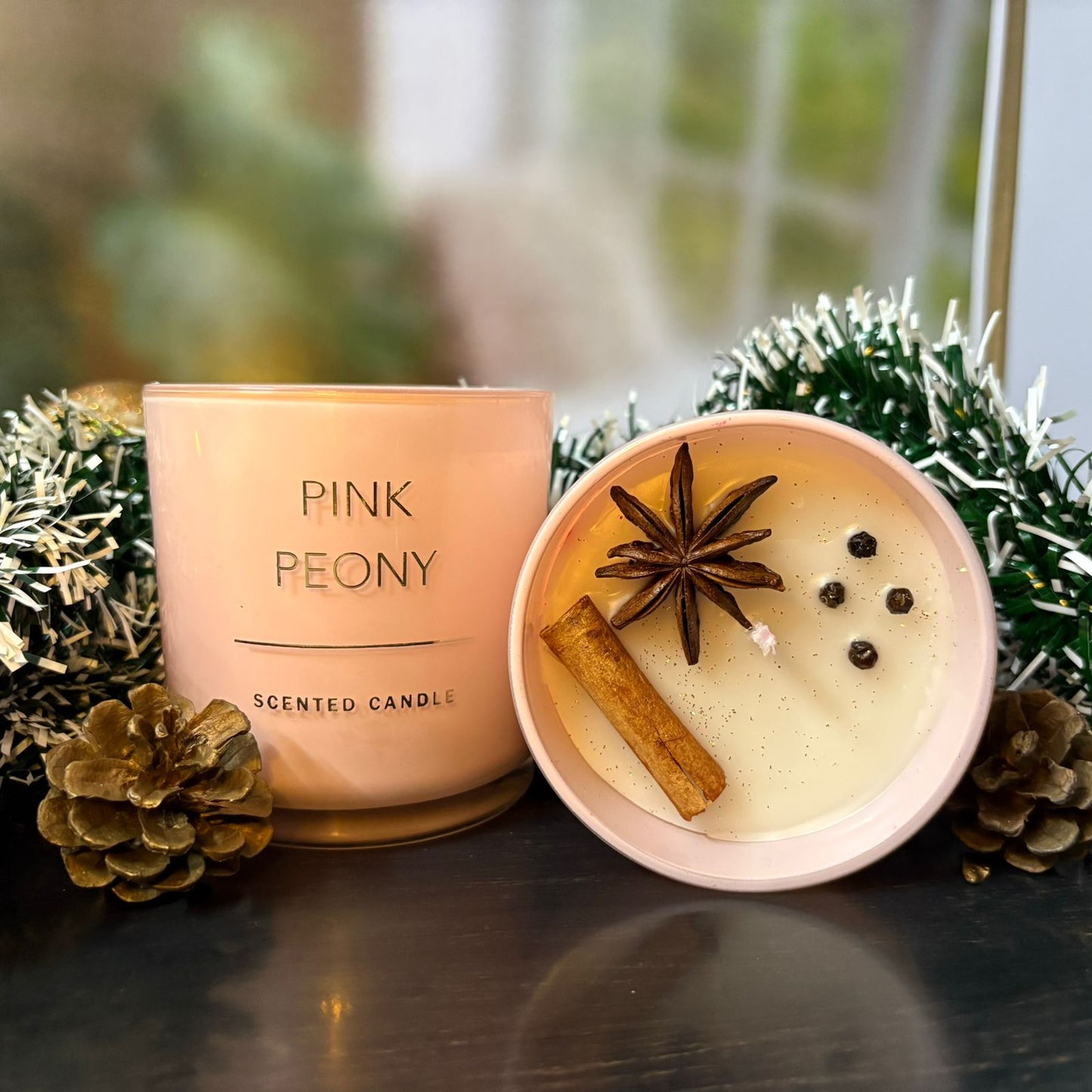 Spiced Winter Candle – Comforting Holiday Fragrance