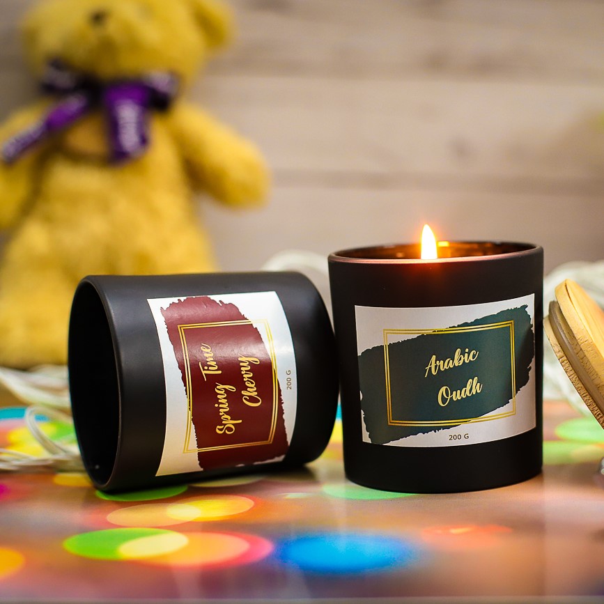 Midnight Flame with Wooden Lid